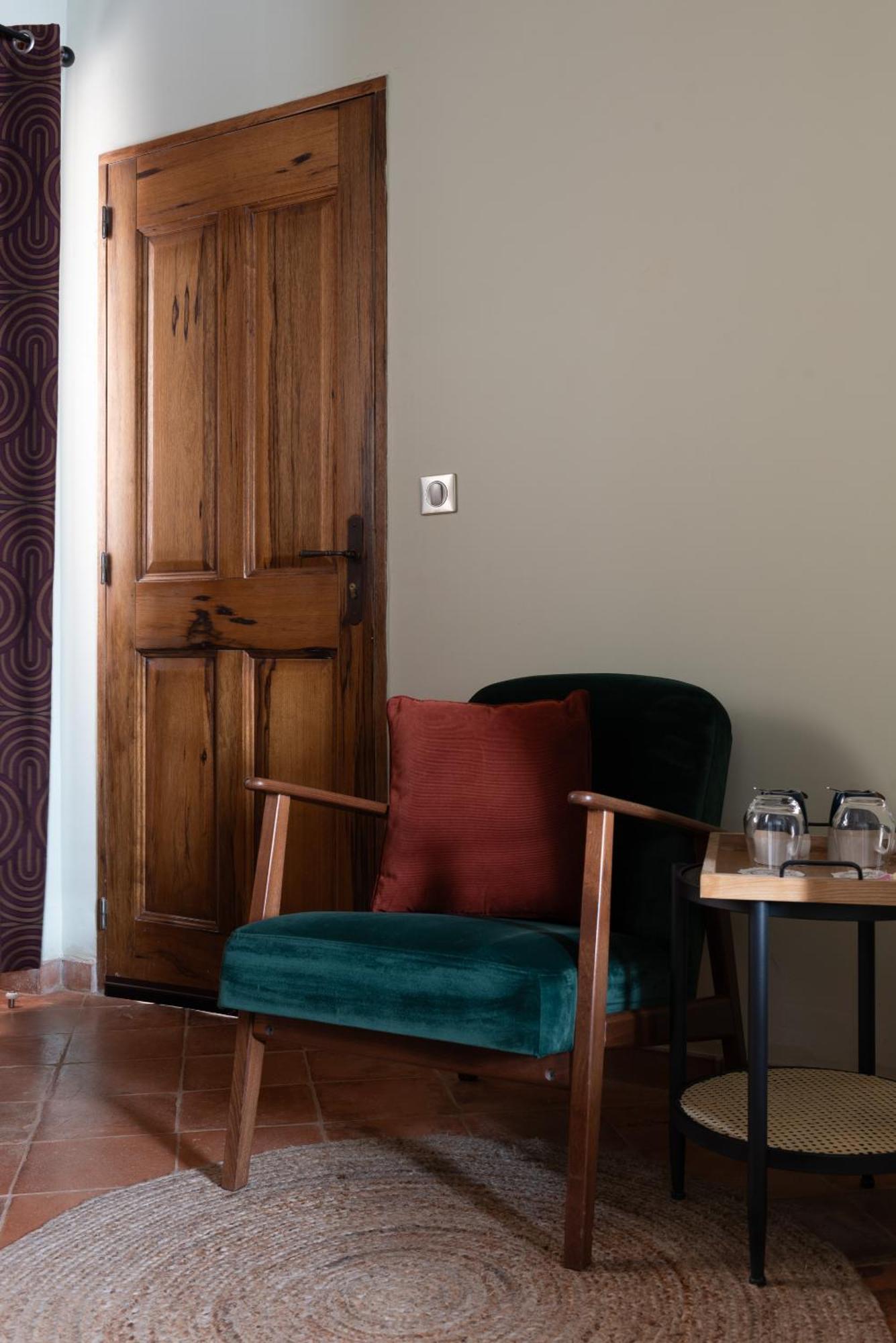 La Maison D'En Bas Des Seigneurs Cucuron Værelse billede